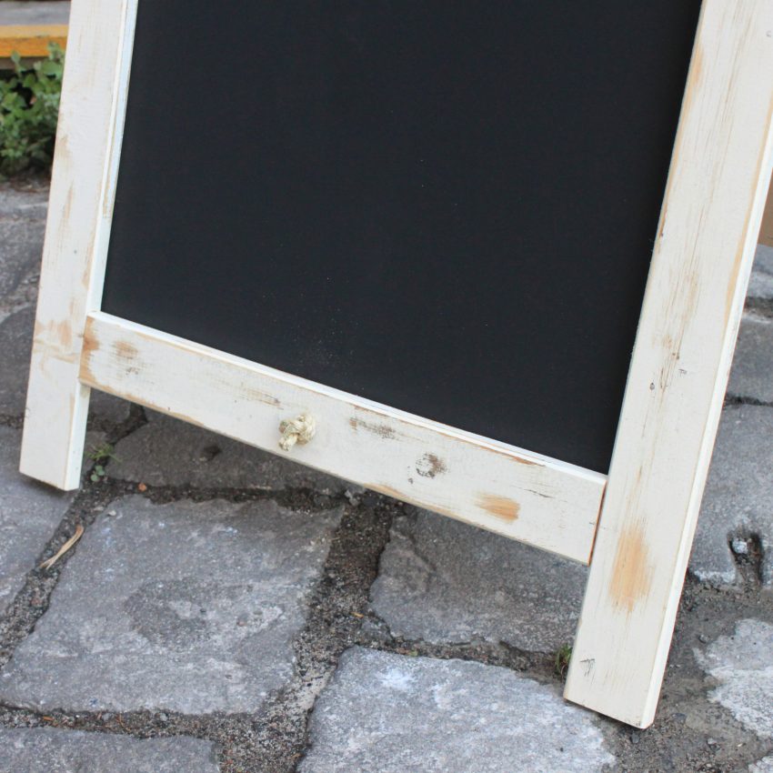 Picket-Fence-A-Frame-Chalkboard-5