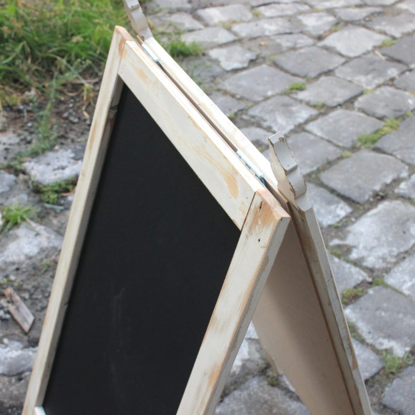 Picket-Fence-A-Frame-Chalkboard-9