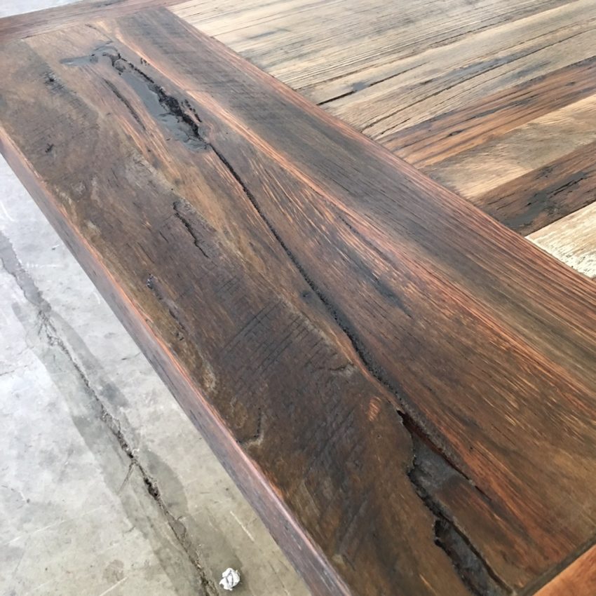 Rustic-Recycled-Timber-Fencing-Dining-Table_4